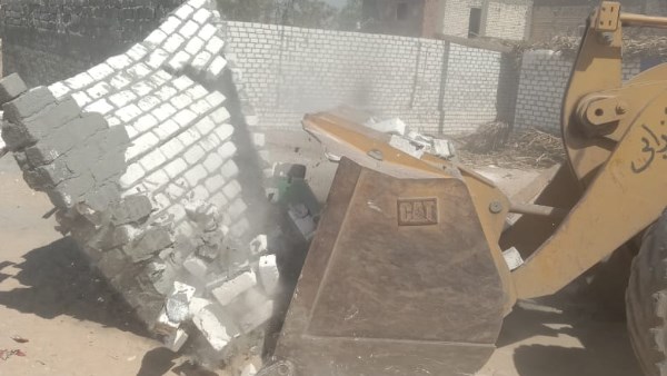 إزالة التعديات بأسيوط 