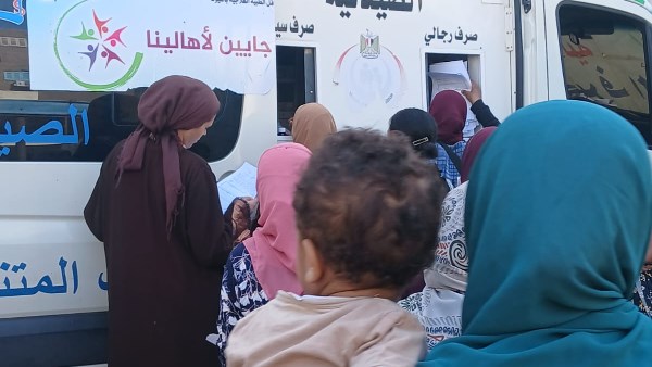قوافل طبية مجانية بقرية البورة بمركز أسيوط لتقديم الخدمات العلاجية للفئات الأكثر احتياجًا