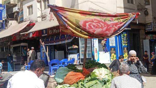 حملة مكبرة لرفع الإشغالات والتعديات من ميدان أسماء الله الحسنى بحي شرق لتحقيق السيولة المرورية