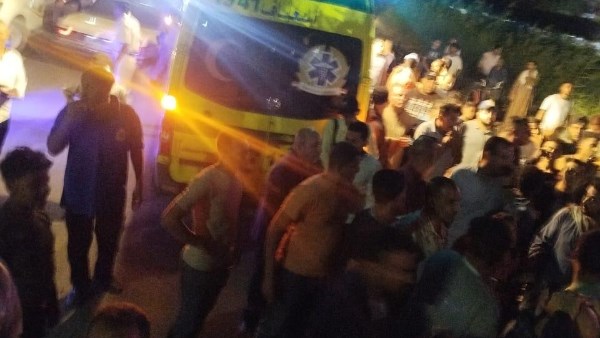 محافظ سوهاج يوجه بتكثيف جهود الحماية المدنية لانتشال ضحايا حادث سقوط سيارة بترعة نجع حمادي في طهطا