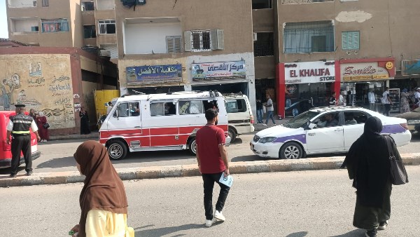 ضبط 23 مخالفة مرورية وحجز 3 سيارات مخالفة لخطوط السير بمحيط جامعة قنا ضبط 23 مخالفة مرورية وحجز 3 سيارات مخالفة لخطوط السير بمحيط جامعة قنا