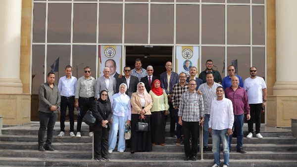 جامعة جنوب الوادى الأهلية 