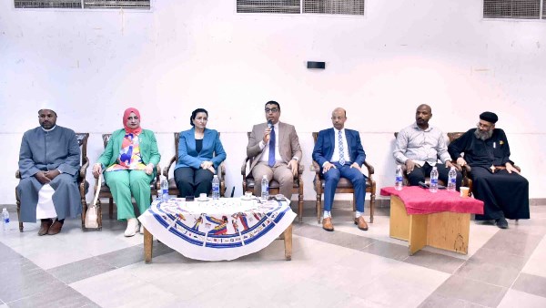 نائب محافظ الأقصر يشارك في فعاليات الندوة التوعوية «53 عامًا على انتصارات أكتوبر المجيدة» بنادي التجديف