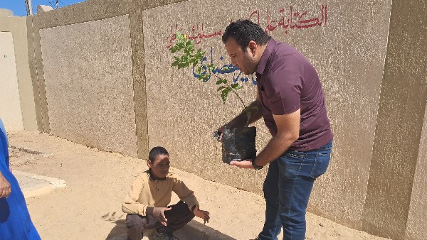 زراعة 10 أشجار بمدرسة في الطود ضمن مبادرة «ازرع فكرة.. ازرع شجرة» بالأقصر