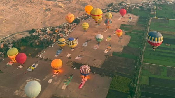 انتعاشة سياحية في سماء الأقصر.. 75 رحلة بالون طائر تقل 2050 سائحا من مختلف الجنسيات