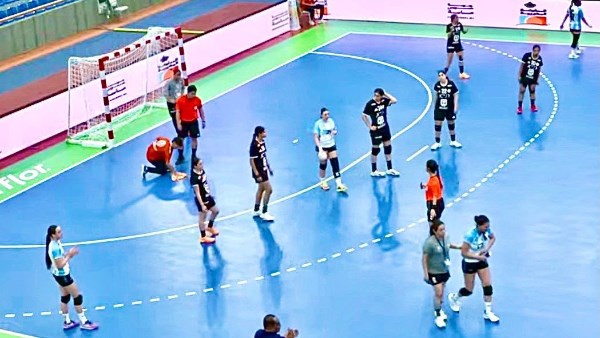 منتخب ناشئات اليد