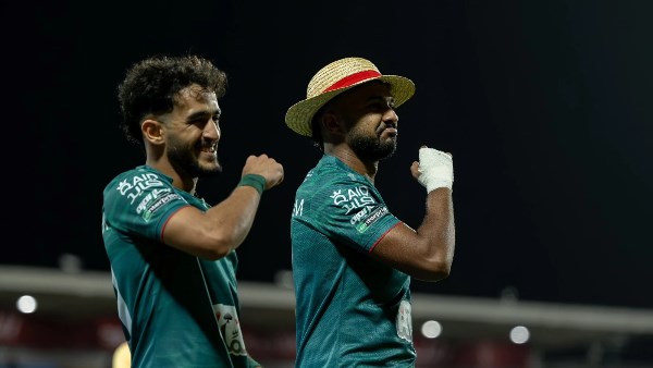 الاتفاق يكسب الخلود بثلاثية نظيفة بالدوري السعودي الاتفاق يكسب الخلود بثلاثية نظيفة بالدوري السعودي