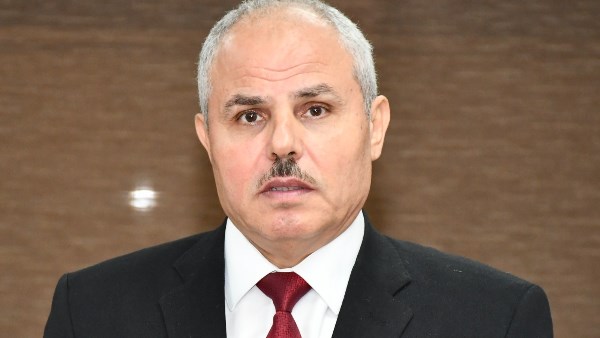 رئيس جامعة قناة السويس 