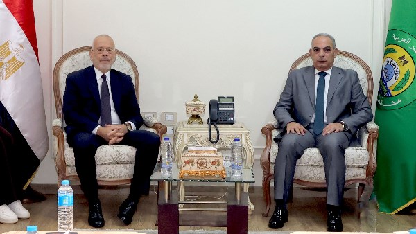 خلال اللقاء 