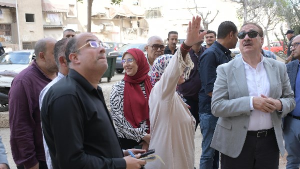 تطوير متكامل لـ17 عمارة سكنية بمساكن أمل العرب.. والمحافظ يوجه بسرعة الإنجاز والالتزام بجودة التنفيذ