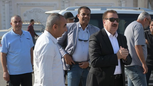 رفع كفاءة البردورات والأرصفة وصيانة الإنارة العامة.. واستمرار أعمال معالجة ورفع كفاءة المنطقة