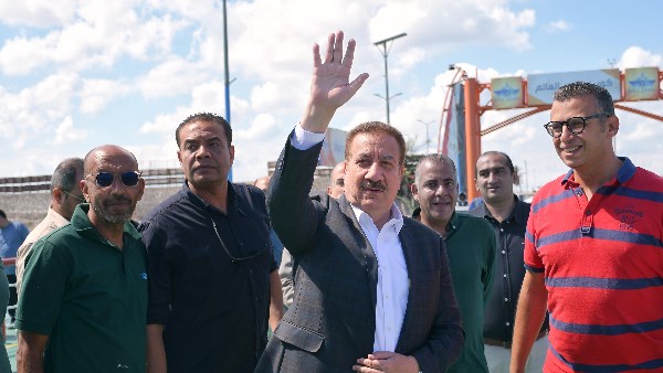 محافظ بورسعيد يتابع  التجهيزات النهائية لكوبري النصر العائم (1) و  يشيد بجهود هيئة قناة السويس