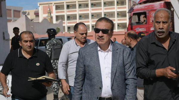 محافظ بورسعيد يتابع مستجدات أعمال تطوير ورفع كفاءة منطقة «بلال بن رباح» محافظ بورسعيد يتابع مستجدات أعمال تطوير ورفع كفاءة منطقة «بلال بن رباح»