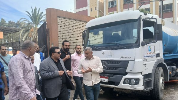 مياه القناة : تكثيف أعمال تطهير شبكات الصرف الصحي بالسويس والإسماعيلية وبورسعيد