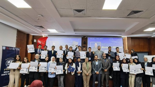 منصة تدريب طلابية للحوار وصناعة الحلول لقضايا العالم المعاصر تحت رعاية رئيس الجامعة.