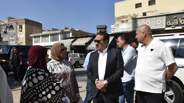 إنجاز 70% من أعمال تطوير شارع الجهاد بحي المناخ.. واقتراب الانتهاء من تركيب الإنترلوك