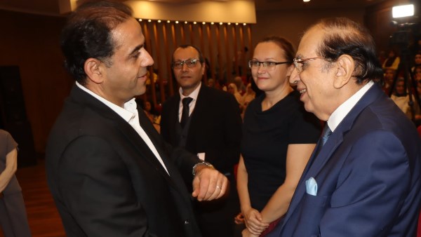 رئيس جامعة بورسعيد المخطوطات ركيزة أساسية لصون التراث الإنساني.. والجامعة تستعد لإطلاق مؤتمر دولي 