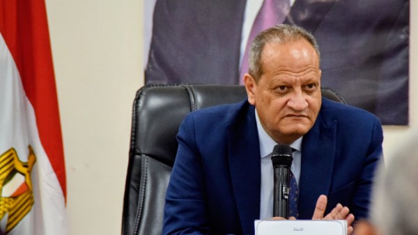 بدوي: مسئولية خطة التطوير تطال جميع المعنيين فى بورسعيد وعليهم العمل بروح الفريق 