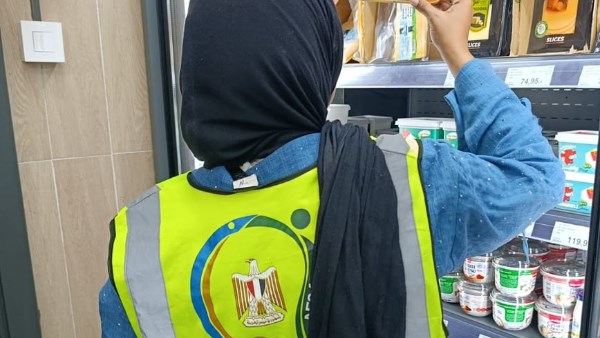 بورسعيد.. ضبط 293 قطعة من المواد الغذائية منتهية الصلاحية داخل منشأة غذائية بورسعيد.. ضبط 293 قطعة من المواد الغذائية منتهية الصلاحية داخل منشأة غذائية