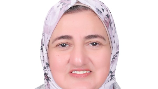 دكتورة مروة راغب عميد كلية التمريض 