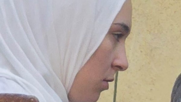 المتهمة بالبلدة الحمراء 