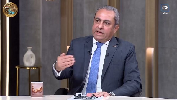 خالد عباس 
