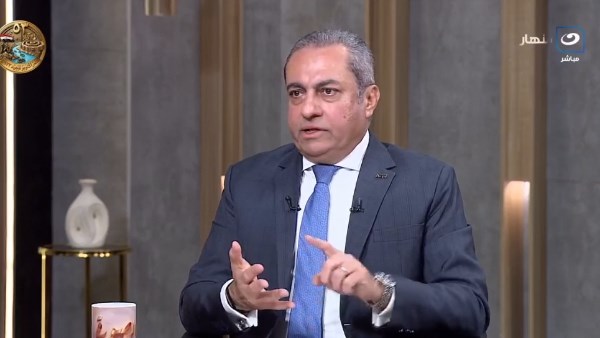 خالد عباس 