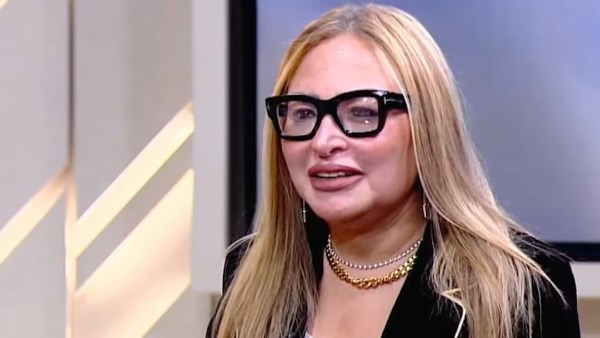 الدكتورة نجلاء عبد الرازق