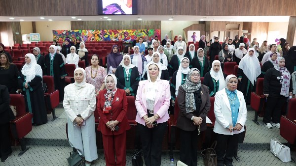 المجلس القومي للمرأة ينظم ندوة توعوية حول مخاطر الإدمان وسبل الوقاية والمكافحة تحت عنوان «الأسرة الواعية.. خط الدفاع الأول»