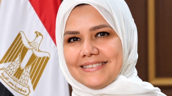 رشا عبد العال
