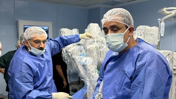 الجراحة الروبوتية