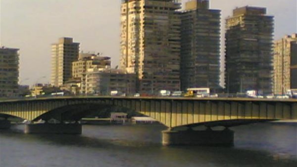 كوبري الجامعة على النيل.