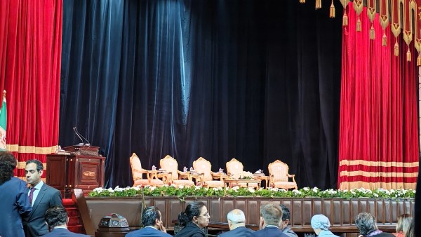 جامعة القاهرة 