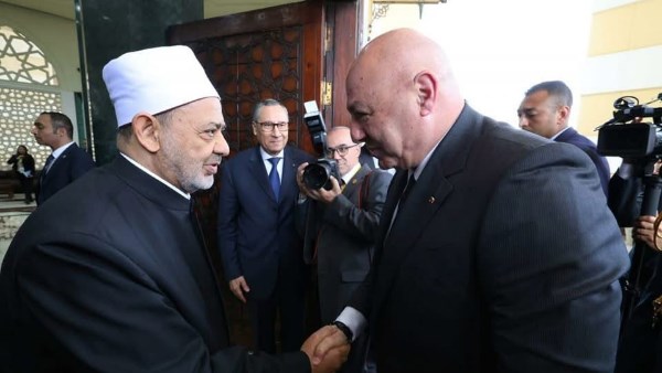 شيخ الأزهر والرئيس اللبناني