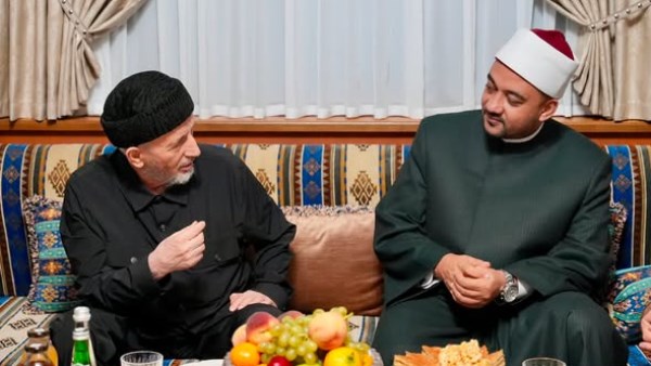 أمين الأعلى للشئون الإسلامية يزور مفتي جمهورية داغستان