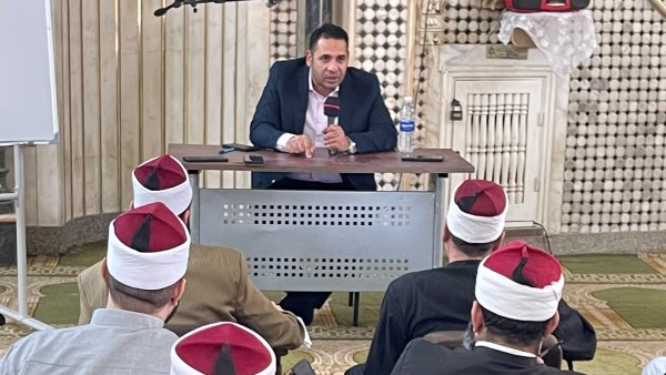 تأهيل أئمة الجيزة والقليوبية علميًّا وفكريًّا
