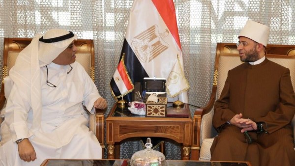وزير الأوقاف يبحث مع المكتب الكويتي للمشروعات الخيرية تعزيز التعاون المشترك