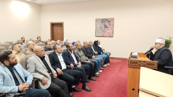 احدى الندوات 