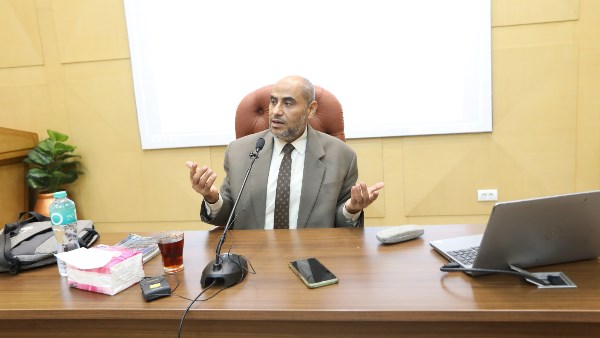 جانب من المحاضرات 