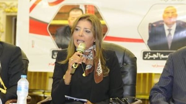داليا السعدني