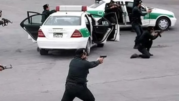 الشرطة الإيرانية 