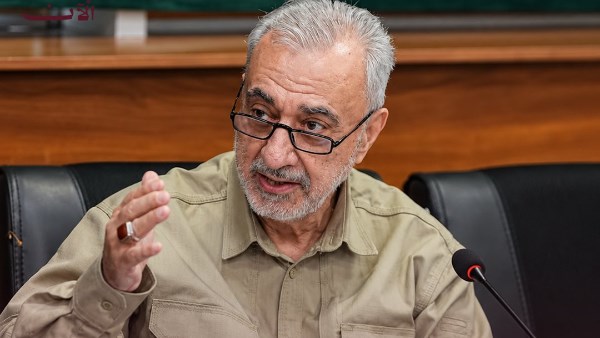 وزير الدفاع الإيراني 