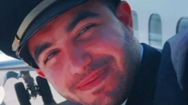 مساعد الطيار