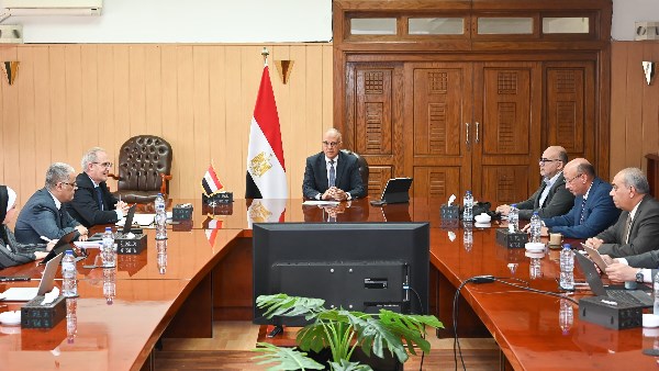 ودعم الأولويات الوطنية في مجال الإدارة المستدامة للموارد المائية