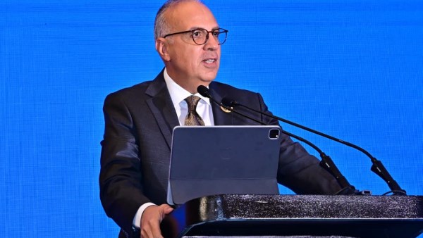 الدكتور هاني سويلم وزير الري والموارد المائية 