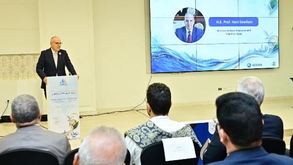 الدكتور هاني سويلم وزير الري والموارد المائية 