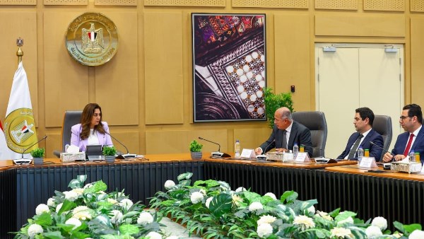 وزيرة التنمية المحلية والبيئة 