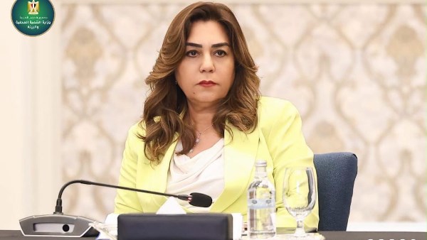 الدكتورة منال عوض وزيرة التنمية المحلية والبيئة 