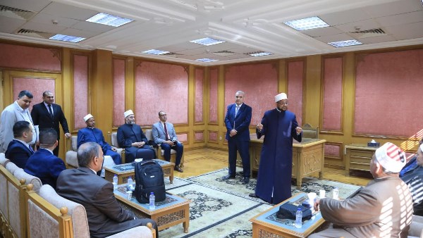 أمين البحوث الإسلامية يتفقَّد المرحلة الثالثة والأخيرة لاختبارات الابتعاث الخارجي لشهر رمضان المبارك