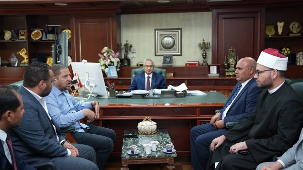 بيت الزكاة والصدقات يعيد بناء وتجهيز وتأثيث 19 منزلاً بقرية «دير الحديد» ببني سويف